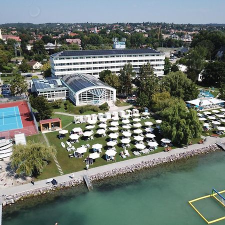 Hotel Marina Port Balatonkenese Εξωτερικό φωτογραφία