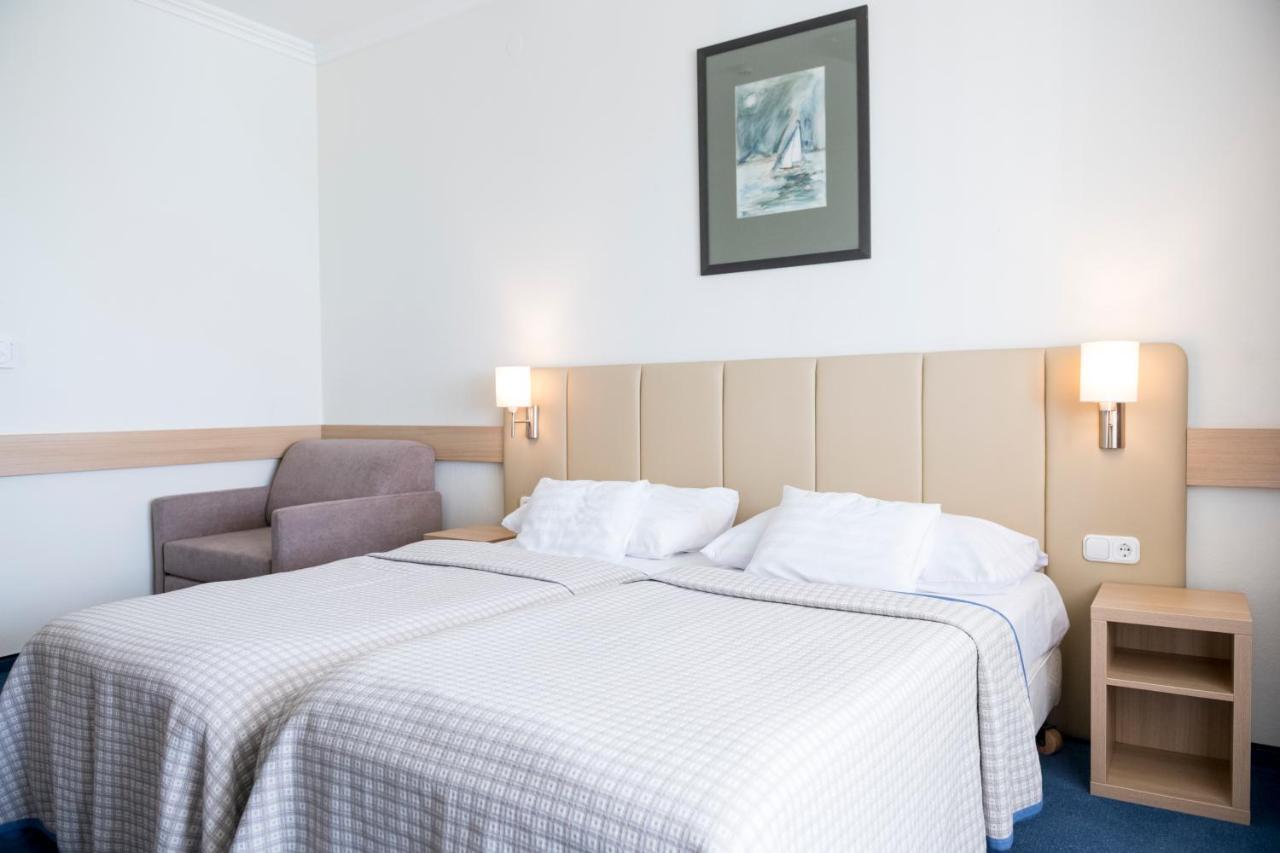Hotel Marina Port Balatonkenese Εξωτερικό φωτογραφία