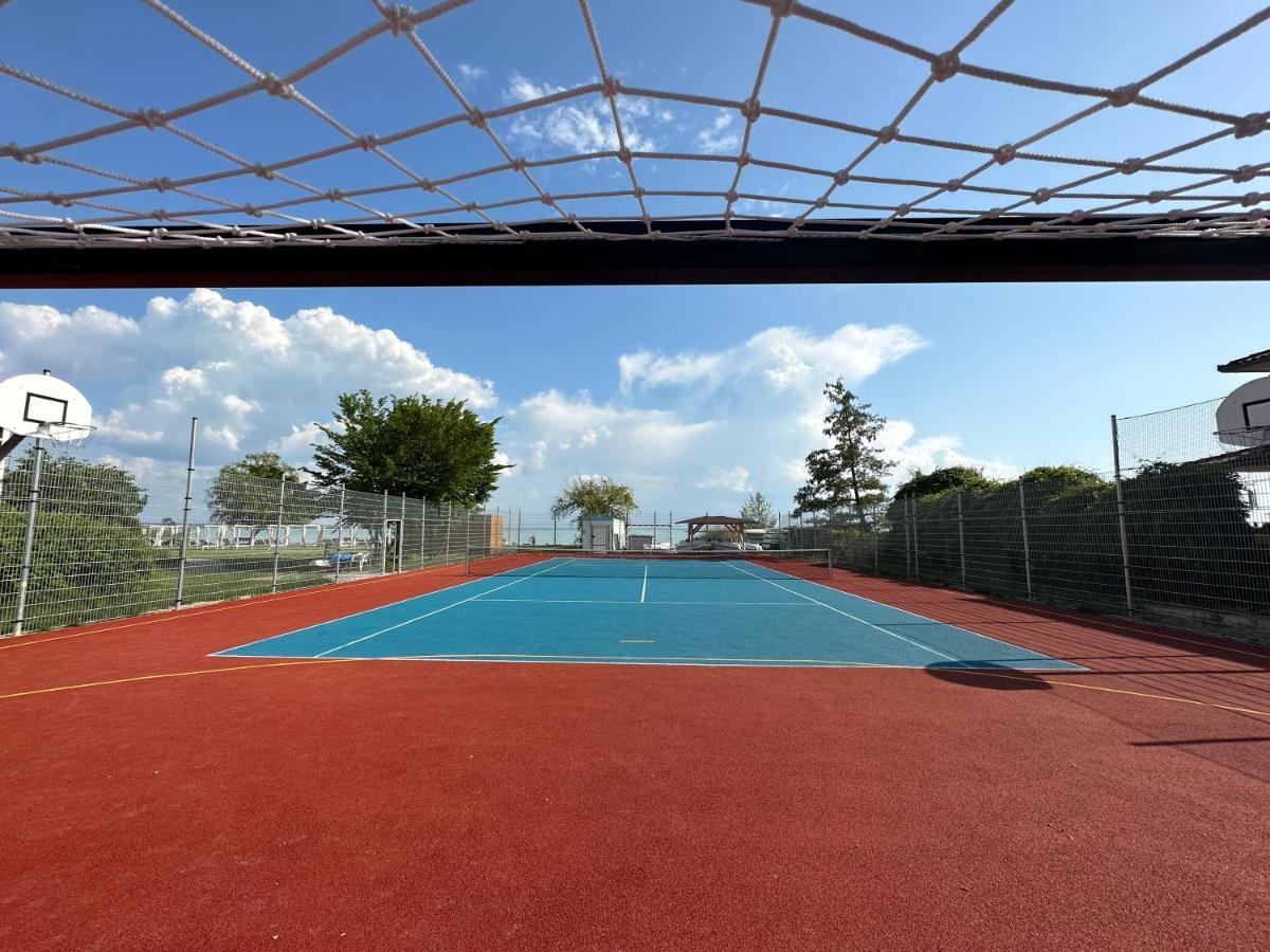 Hotel Marina Port Balatonkenese Εξωτερικό φωτογραφία