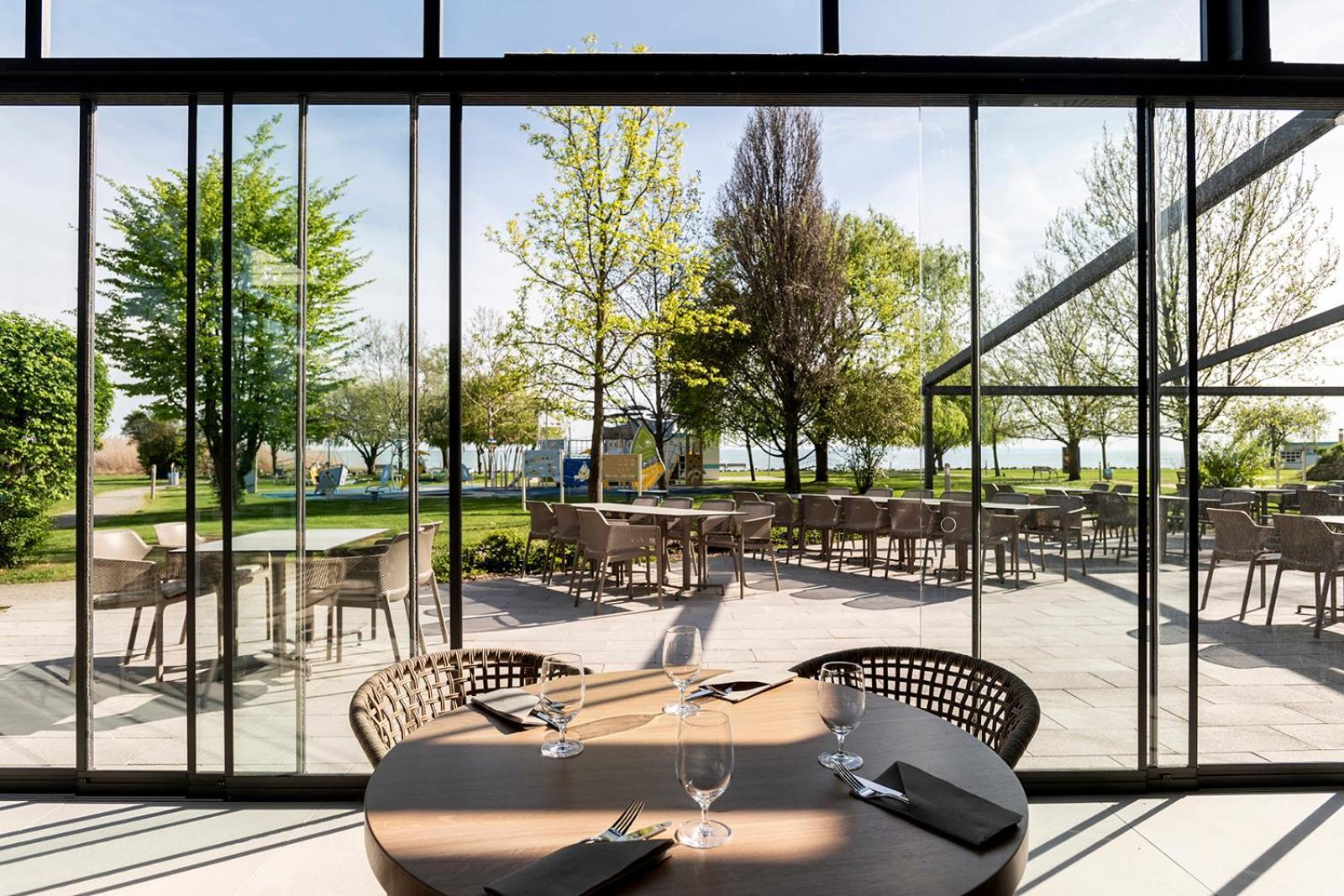 Hotel Marina Port Balatonkenese Εξωτερικό φωτογραφία