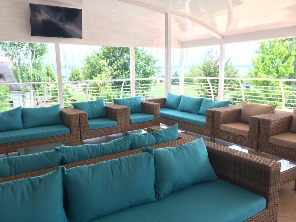 Hotel Marina Port Balatonkenese Εξωτερικό φωτογραφία