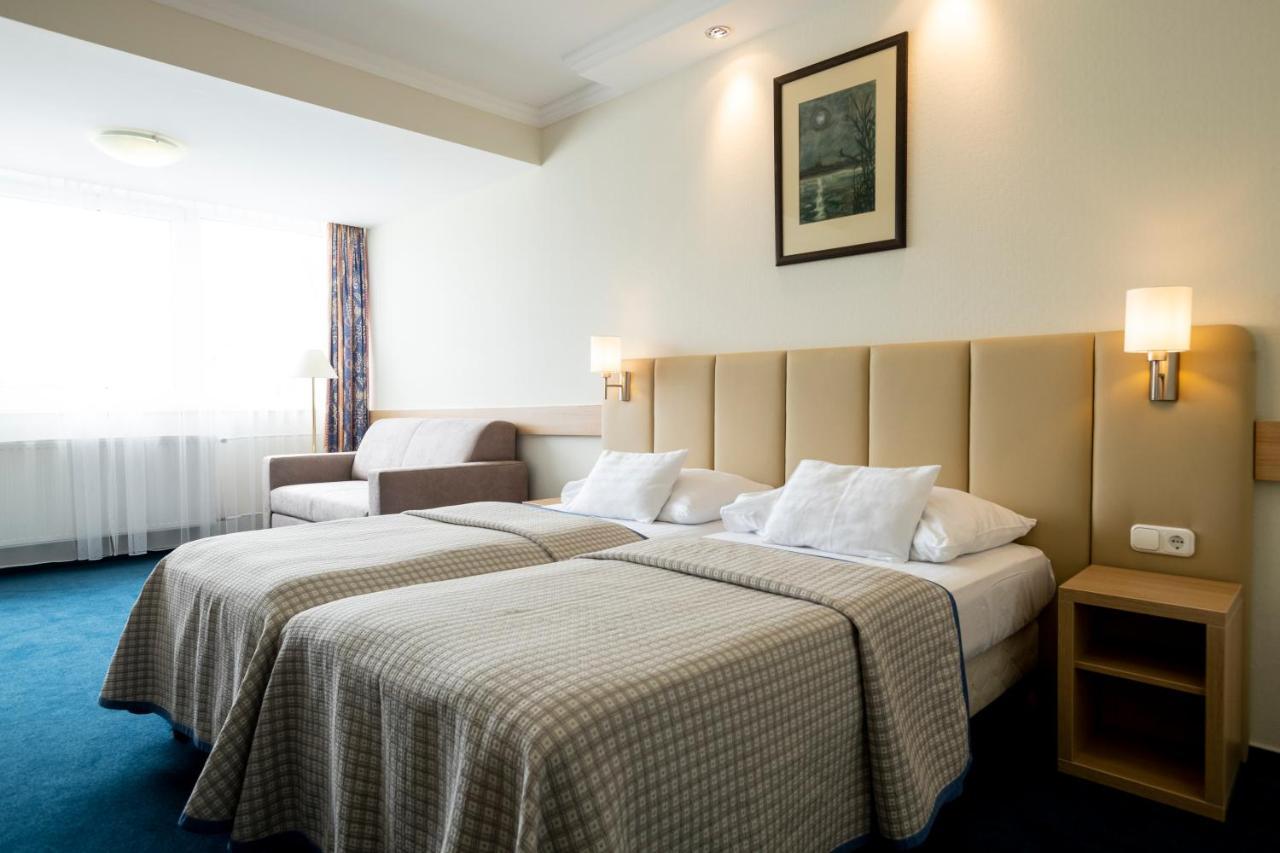 Hotel Marina Port Balatonkenese Εξωτερικό φωτογραφία